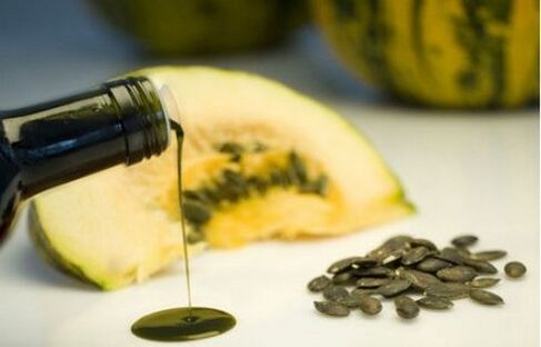 Pumpkin seed oil to prepare the body for deworming medications